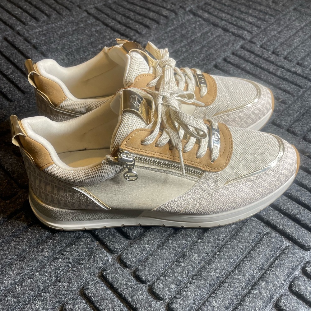 Tamaris  Ivory Combi Vegan Lace/Zip Up Removable Insole Size 40, US 9-9.5 23732